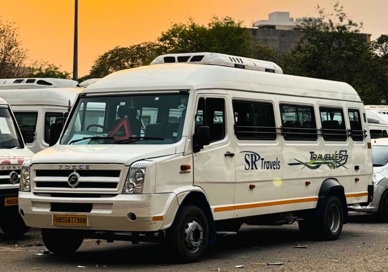 26 Seater